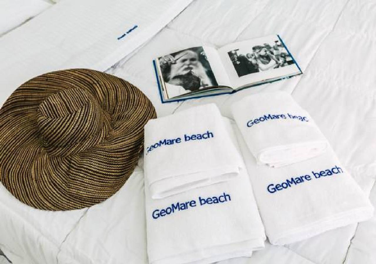 Geomare Beach House Монолитос Экстерьер фото